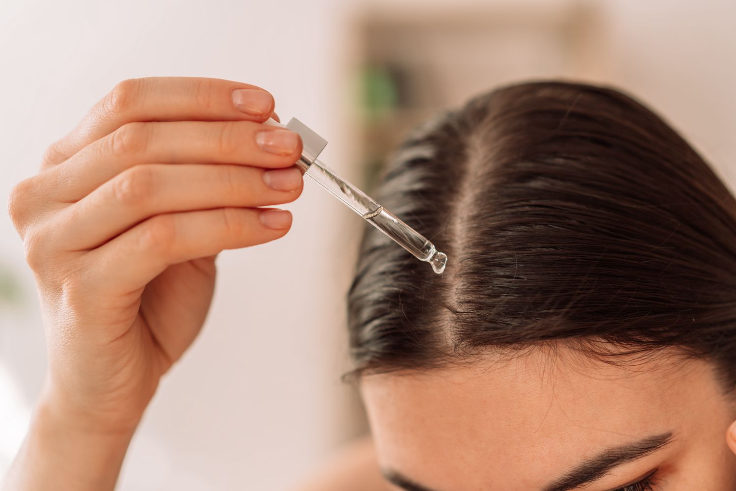 Winter Hair Rescue: How to Protect Your Strands from Cold Weather Damage